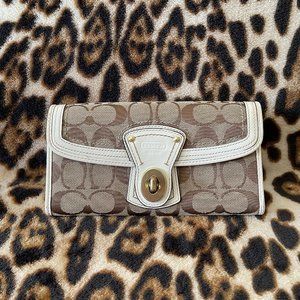 Coach White Signature Jacquard Brass Tone Twist Lock Wallet